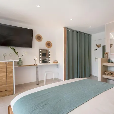 Liberty Heliopolis 아그